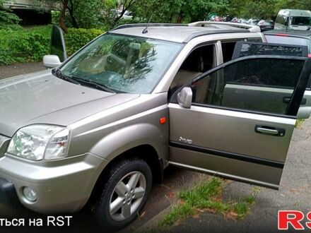 Ніссан ІксТрейл 2003 у Києві на Automoto.ua Сірий Ніссан ІксТрейл, об'ємом двигуна 2.2 л та пробігом 393 тис. км за 6300 $, фото 1 на Automoto.ua