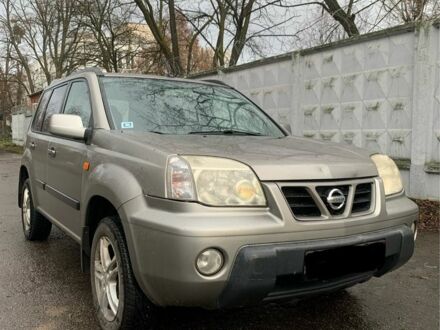 Серый Ниссан ИксТрейл, объемом двигателя 0 л и пробегом 380 тыс. км за 2899 $, фото 1 на Automoto.ua