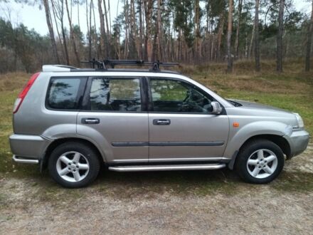 Серый Ниссан ИксТрейл, объемом двигателя 0 л и пробегом 245 тыс. км за 2900 $, фото 1 на Automoto.ua