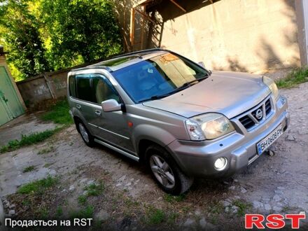 Ніссан ІксТрейл 2004 у Одесі на Automoto.ua Сірий Ніссан ІксТрейл, об'ємом двигуна 2.2 л та пробігом 160 тис. км за 4000 $, фото 1 на Automoto.ua