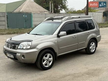 Ниссан ИксТрейл 2004 в Запорожье на Automoto.ua Серый Ниссан ИксТрейл, объемом двигателя 2.5 л и пробегом 265 тыс. км за 6000 $, фото 1 на Automoto.ua