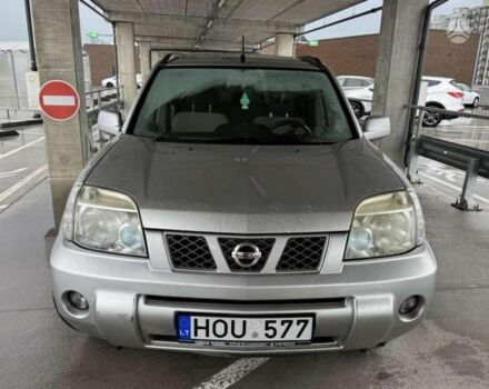 Серый Ниссан ИксТрейл, объемом двигателя 0 л и пробегом 300 тыс. км за 3069 $, фото 1 на Automoto.ua