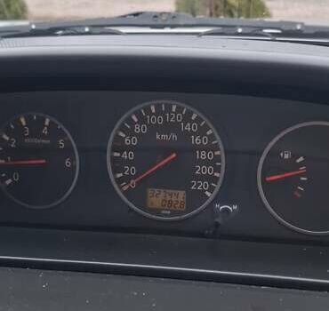 Серый Ниссан ИксТрейл, объемом двигателя 2.2 л и пробегом 327 тыс. км за 3071 $, фото 1 на Automoto.ua