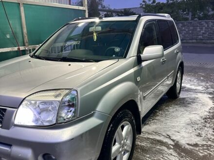 Ніссан ІксТрейл 2004 у Миколаєві на Automoto.ua Сірий Ніссан ІксТрейл, об'ємом двигуна 2.2 л та пробігом 343 тис. км за 3340 $, фото 1 на Automoto.ua