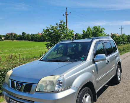 Сірий Ніссан ІксТрейл, об'ємом двигуна 2.18 л та пробігом 297 тис. км за 6000 $, фото 1 на Automoto.ua