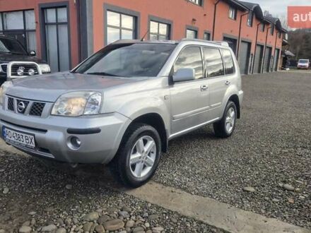 Серый Ниссан ИксТрейл, объемом двигателя 2.18 л и пробегом 337 тыс. км за 5950 $, фото 1 на Automoto.ua