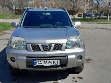 Ниссан ИксТрейл 2005 в Звенигородка на Automoto.ua Серый Ниссан ИксТрейл, объемом двигателя 2 л и пробегом 281 тыс. км за 6000 $, фото 1 на Automoto.ua