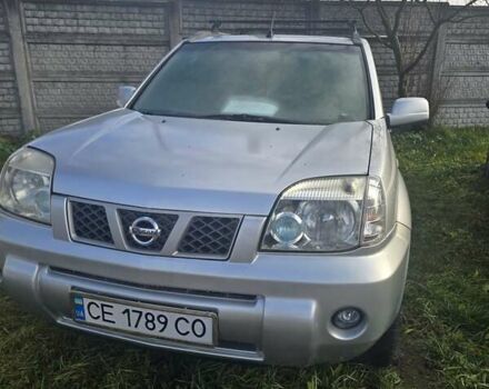 Серый Ниссан ИксТрейл, объемом двигателя 2.5 л и пробегом 240 тыс. км за 4750 $, фото 1 на Automoto.ua