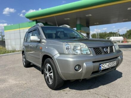 Ниссан ИксТрейл 2005 в Павлограде на Automoto.ua Серый Ниссан ИксТрейл, объемом двигателя 2.2 л и пробегом 244 тыс. км за 4350 $, фото 1 на Automoto.ua