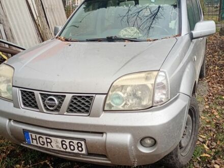 Серый Ниссан ИксТрейл, объемом двигателя 0 л и пробегом 2 тыс. км за 3800 $, фото 1 на Automoto.ua