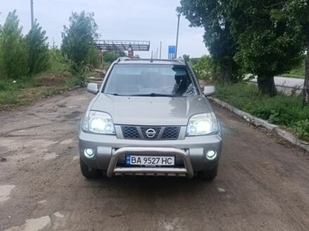 Ниссан ИксТрейл 2005 в Кропивницком (Кировограде) на Automoto.ua Серый Ниссан ИксТрейл, объемом двигателя 2 л и пробегом 177 тыс. км за 6500 $, фото 1 на Automoto.ua