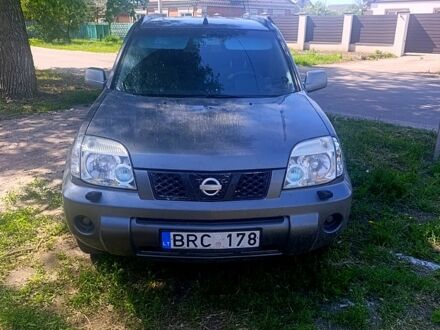 Ниссан ИксТрейл 2006 в Кропивницком (Кировограде) на Automoto.ua Серый Ниссан ИксТрейл, объемом двигателя 2.2 л и пробегом 290 тыс. км за 3900 $, фото 1 на Automoto.ua