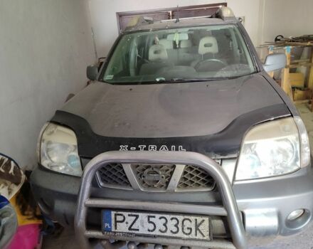 Сірий Ніссан ІксТрейл, об'ємом двигуна 0 л та пробігом 300 тис. км за 2375 $, фото 1 на Automoto.ua