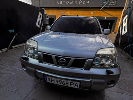 Ніссан ІксТрейл 2006 у Краматорске на Automoto.ua Сірий Ніссан ІксТрейл, об'ємом двигуна 2 л та пробігом 337 тис. км за 5950 $, фото 1 на Automoto.ua