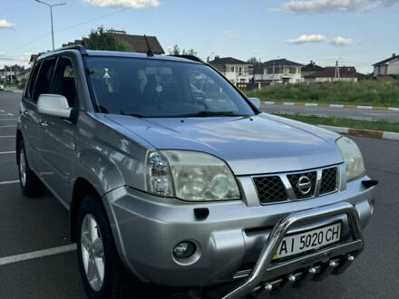 Сірий Ніссан ІксТрейл, об'ємом двигуна 2.49 л та пробігом 178 тис. км за 7500 $, фото 1 на Automoto.ua