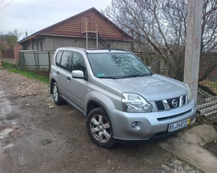 Сірий Ніссан ІксТрейл, об'ємом двигуна 2 л та пробігом 258 тис. км за 5400 $, фото 1 на Automoto.ua