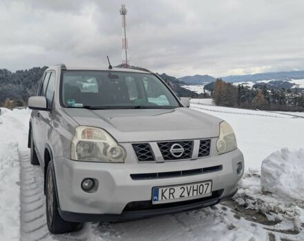 Серый Ниссан ИксТрейл, объемом двигателя 2 л и пробегом 247 тыс. км за 5911 $, фото 1 на Automoto.ua