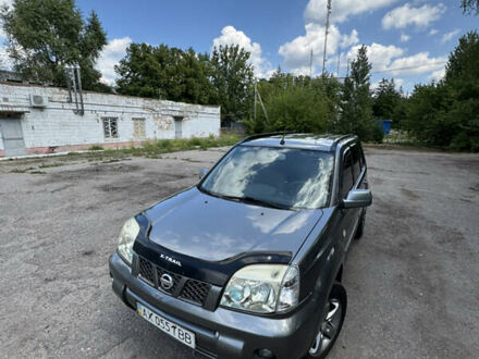 Ниссан ИксТрейл 2007 в Чугуеве на Automoto.ua Серый Ниссан ИксТрейл, объемом двигателя 2.49 л и пробегом 333 тыс. км за 7100 $, фото 1 на Automoto.ua