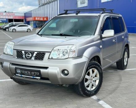 Сірий Ніссан ІксТрейл, об'ємом двигуна 2.2 л та пробігом 210 тис. км за 3700 $, фото 1 на Automoto.ua