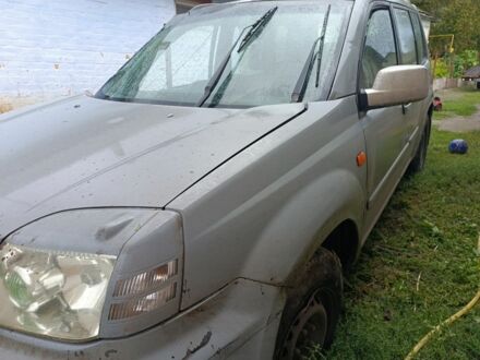 Ниссан ИксТрейл 2007 в Хмельницком на Automoto.ua Серый Ниссан ИксТрейл, объемом двигателя 0 л и пробегом 110 тыс. км за 2500 $, фото 1 на Automoto.ua