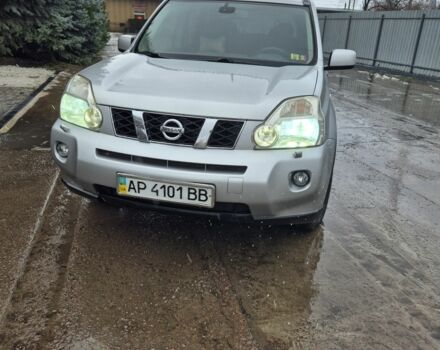 Сірий Ніссан ІксТрейл, об'ємом двигуна 2 л та пробігом 251 тис. км за 9300 $, фото 1 на Automoto.ua