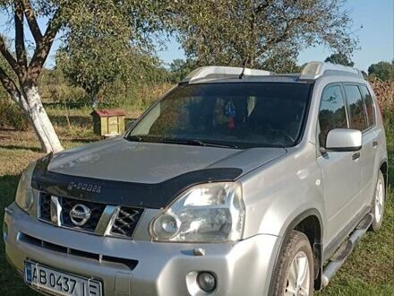 Ниссан ИксТрейл 2008 в Виннице на Automoto.ua Серый Ниссан ИксТрейл, объемом двигателя 2.49 л и пробегом 211 тыс. км за 9600 $, фото 1 на Automoto.ua
