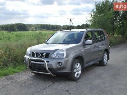 Ниссан ИксТрейл 2008 в Киеве на Automoto.ua Серый Ниссан ИксТрейл, объемом двигателя 2 л и пробегом 209 тыс. км за 4200 $, фото 1 на Automoto.ua
