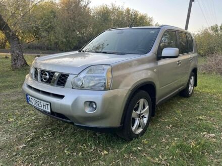 Ниссан ИксТрейл 2008 в Нежине на Automoto.ua Серый Ниссан ИксТрейл, объемом двигателя 1.2 л и пробегом 260 тыс. км за 5800 $, фото 1 на Automoto.ua