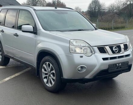 Серый Ниссан ИксТрейл, объемом двигателя 2 л и пробегом 265 тыс. км за 8700 $, фото 1 на Automoto.ua