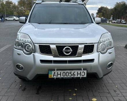 Серый Ниссан ИксТрейл, объемом двигателя 2 л и пробегом 255 тыс. км за 10500 $, фото 1 на Automoto.ua