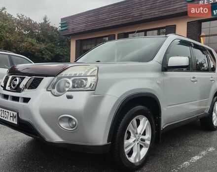 Серый Ниссан ИксТрейл, объемом двигателя 2.49 л и пробегом 217 тыс. км за 9951 $, фото 1 на Automoto.ua