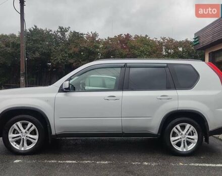 Серый Ниссан ИксТрейл, объемом двигателя 2.49 л и пробегом 217 тыс. км за 9990 $, фото 1 на Automoto.ua