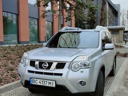 Ниссан ИксТрейл 2012 в Львове на Automoto.ua Серый Ниссан ИксТрейл, объемом двигателя 2 л и пробегом 232 тыс. км за 11500 $, фото 1 на Automoto.ua