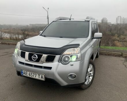Серый Ниссан ИксТрейл, объемом двигателя 2 л и пробегом 196 тыс. км за 14999 $, фото 1 на Automoto.ua