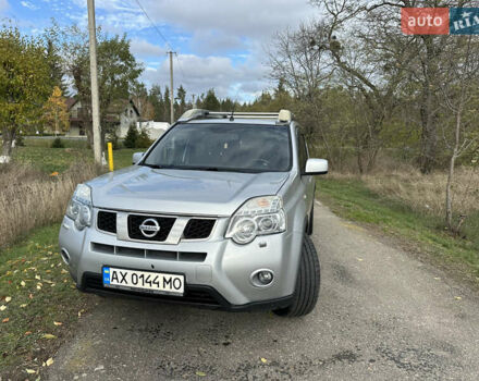 Серый Ниссан ИксТрейл, объемом двигателя 2 л и пробегом 158 тыс. км за 10300 $, фото 1 на Automoto.ua