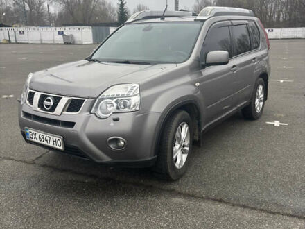 Серый Ниссан ИксТрейл, объемом двигателя 2 л и пробегом 202 тыс. км за 12900 $, фото 1 на Automoto.ua