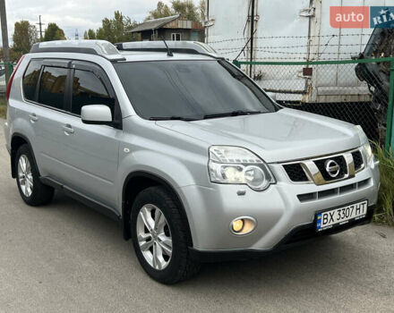 Серый Ниссан ИксТрейл, объемом двигателя 2 л и пробегом 237 тыс. км за 13300 $, фото 1 на Automoto.ua