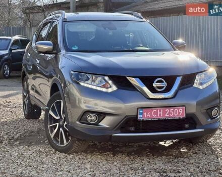 Сірий Ніссан ІксТрейл, об'ємом двигуна 2 л та пробігом 227 тис. км за 17300 $, фото 1 на Automoto.ua