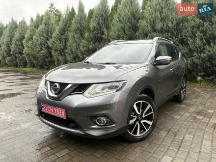 Ниссан ИксТрейл 2017 в Самборе на Automoto.ua Серый Ниссан ИксТрейл, объемом двигателя 1.6 л и пробегом 129 тыс. км за 19200 $, фото 1 на Automoto.ua