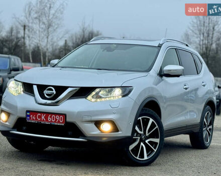 Серый Ниссан ИксТрейл, объемом двигателя 1.6 л и пробегом 183 тыс. км за 16800 $, фото 1 на Automoto.ua