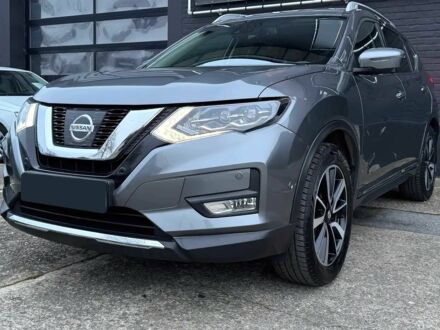 Ниссан ИксТрейл 2018 в Кривом Роге на Automoto.ua Серый Ниссан ИксТрейл, объемом двигателя 1.6 л и пробегом 37 тыс. км за 13000 $, фото 1 на Automoto.ua