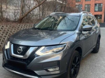 Ниссан ИксТрейл 2018 в Львове на Automoto.ua Серый Ниссан ИксТрейл, объемом двигателя 2 л и пробегом 48 тыс. км за 9500 $, фото 1 на Automoto.ua