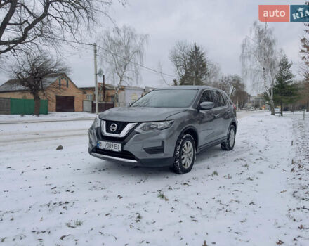 Серый Ниссан ИксТрейл, объемом двигателя 2 л и пробегом 98 тыс. км за 16200 $, фото 1 на Automoto.ua