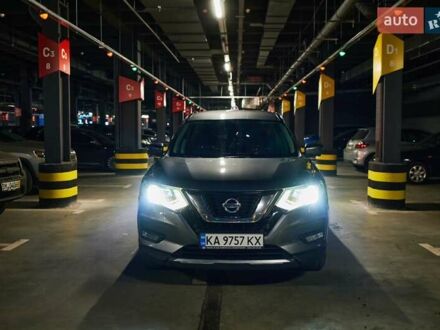 Ниссан ИксТрейл 2018 в Киеве на Automoto.ua Серый Ниссан ИксТрейл, объемом двигателя 2.49 л и пробегом 142 тыс. км за 19500 $, фото 1 на Automoto.ua