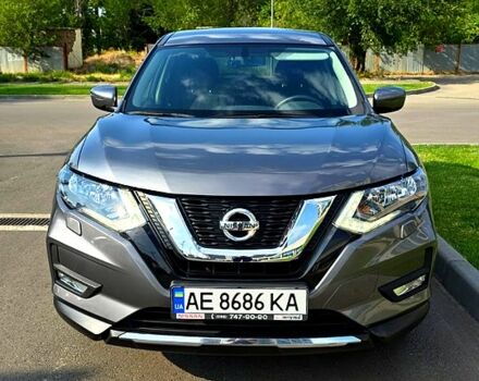 Серый Ниссан ИксТрейл, объемом двигателя 2 л и пробегом 70 тыс. км за 17700 $, фото 1 на Automoto.ua