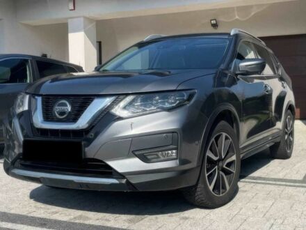Ніссан ІксТрейл 2019 у Рівному на Automoto.ua Сірий Ніссан ІксТрейл, об'ємом двигуна 1.3 л та пробігом 36 тис. км за 12700 $, фото 1 на Automoto.ua
