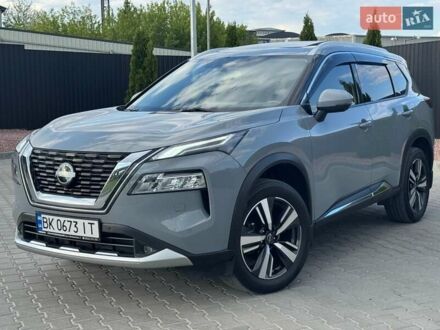 Ніссан ІксТрейл 2023 у Тернополі на Automoto.ua Сірий Ніссан ІксТрейл, об'ємом двигуна 1.5 л та пробігом 52 тис. км за 33999 $, фото 1 на Automoto.ua