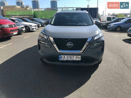 Ніссан ІксТрейл 2024 у Києві на Automoto.ua Сірий Ніссан ІксТрейл, об'ємом двигуна 1.5 л та пробігом 1 тис. км за 36990 $, фото 1 на Automoto.ua