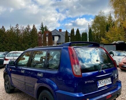 Синий Ниссан ИксТрейл, объемом двигателя 2.2 л и пробегом 280 тыс. км за 2500 $, фото 3 на Automoto.ua