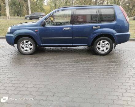 Синий Ниссан ИксТрейл, объемом двигателя 2.2 л и пробегом 278 тыс. км за 3300 $, фото 4 на Automoto.ua